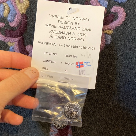 NWT vintage Norwegian 100% wool embroidered vest - Picture 5 of 7